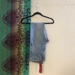 Men’s Levi’s 511’s